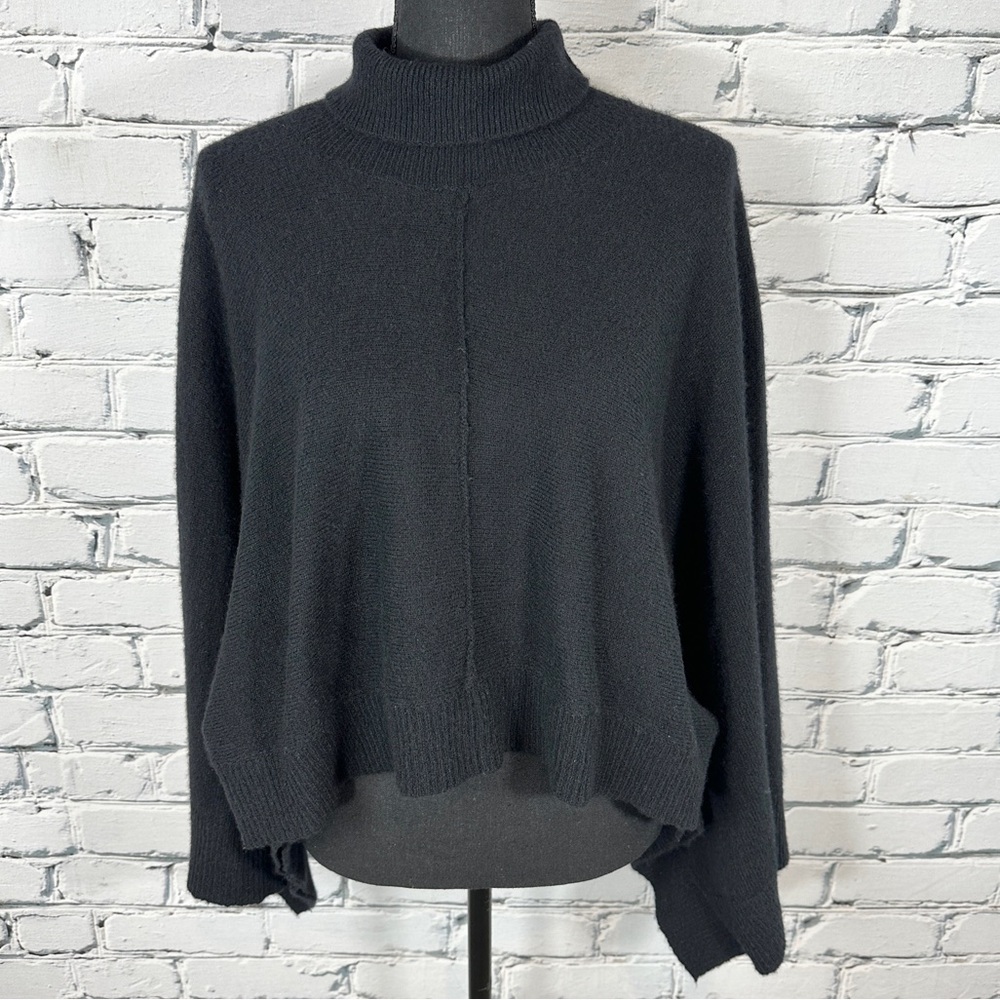 Vince Cashmere Wool Poncho Sweater Cape Shrug XS/S Black Turtleneck Luxury Cozy - Picture 2 of 11
